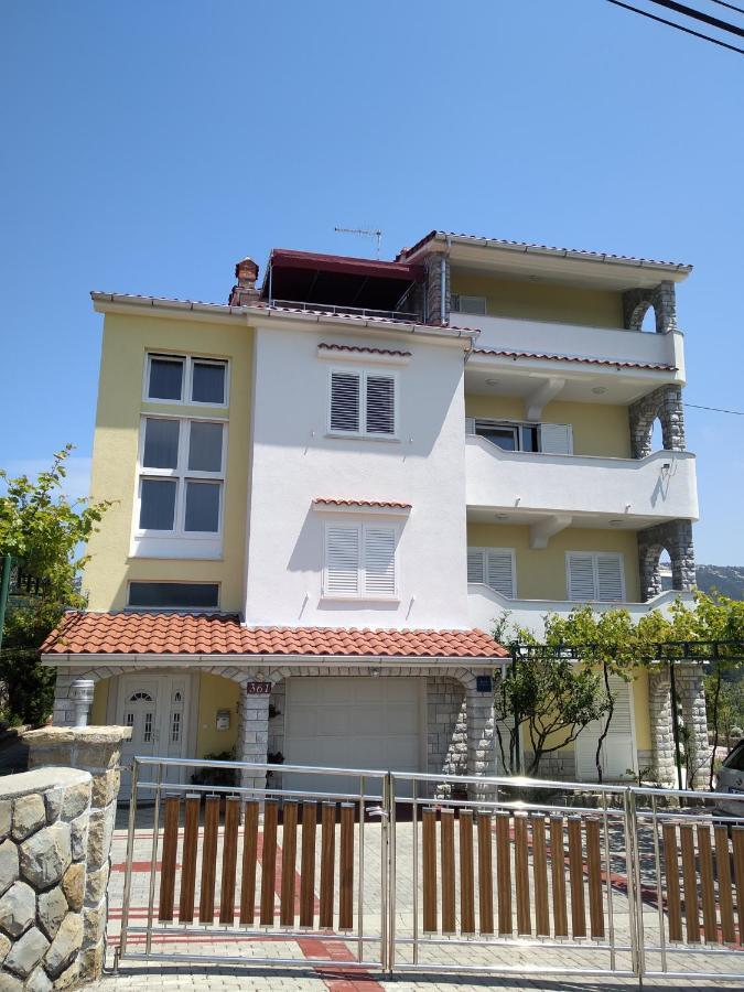 Mlacovic Rab Town